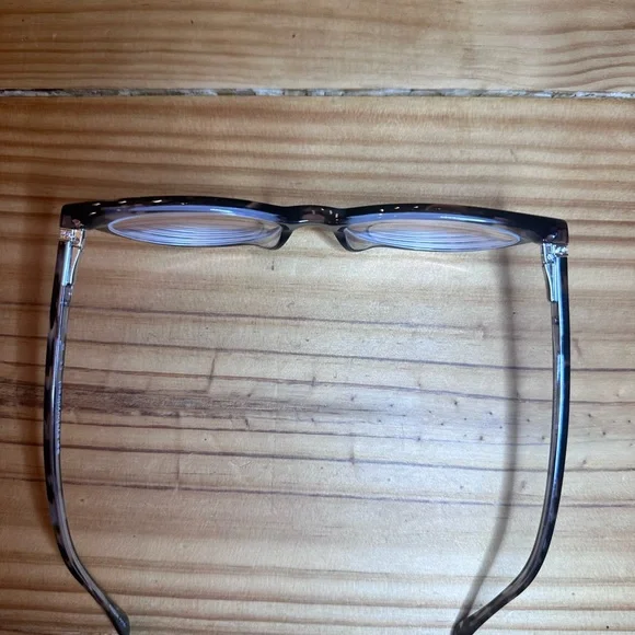 Eyebuydirect Glass FRAMES - Picture 5 of 9